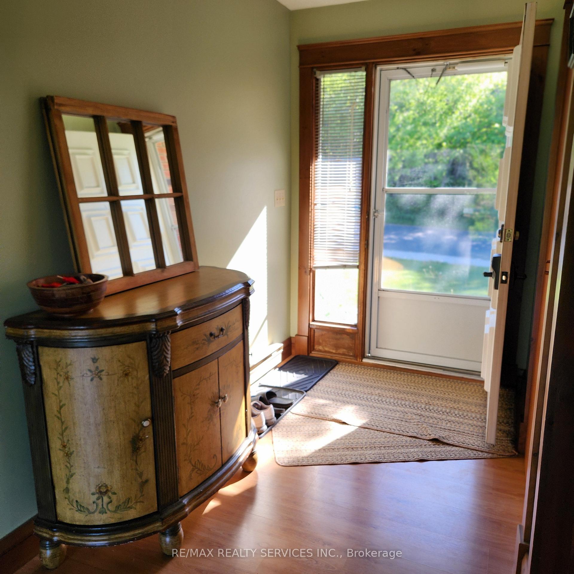 1 Helen Street, Northern Bruce Peninsula — photo 3 of 5