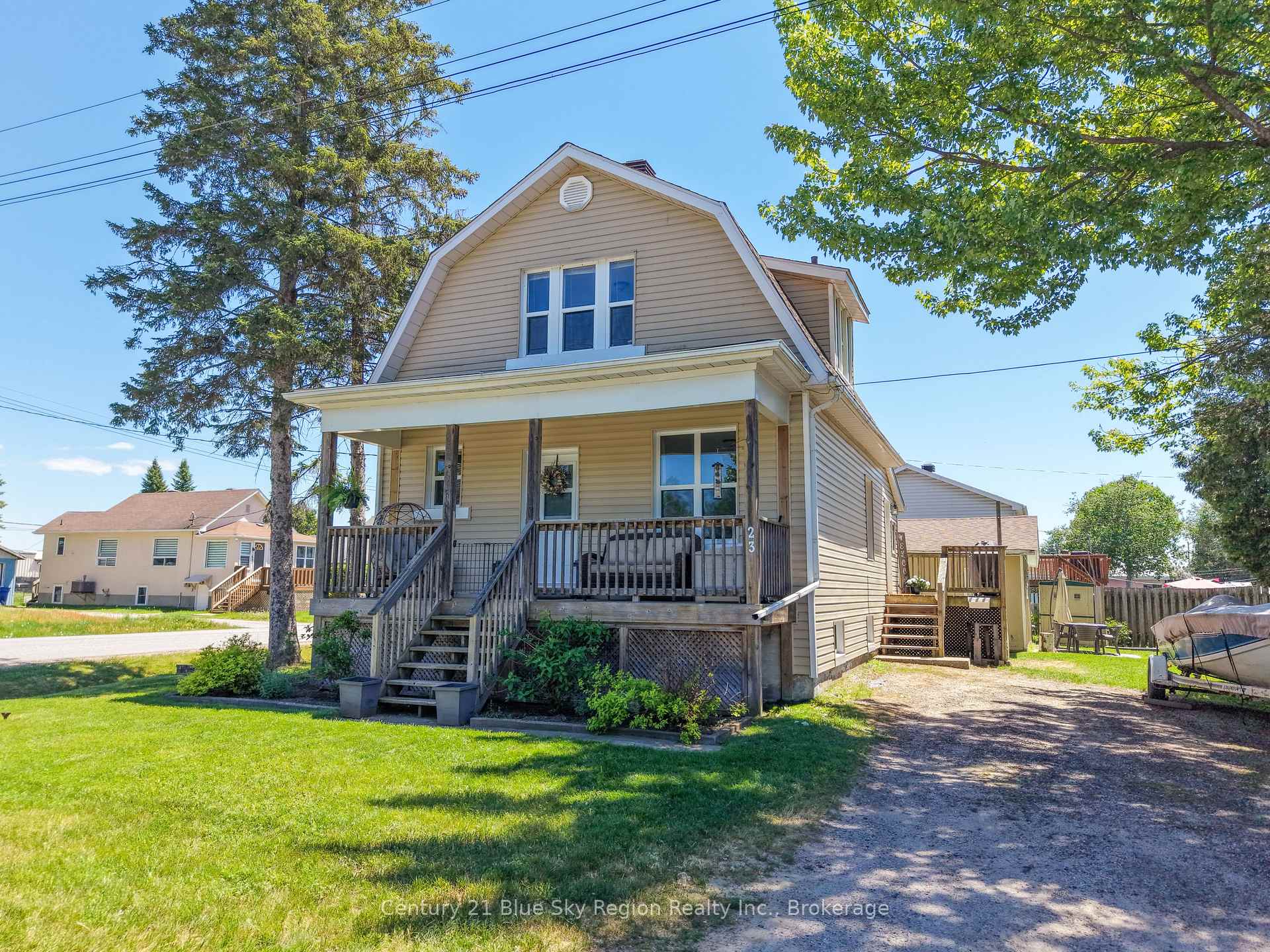 23 George Street, North Bay, ON P1A 1C2 — North Bay, Ontario