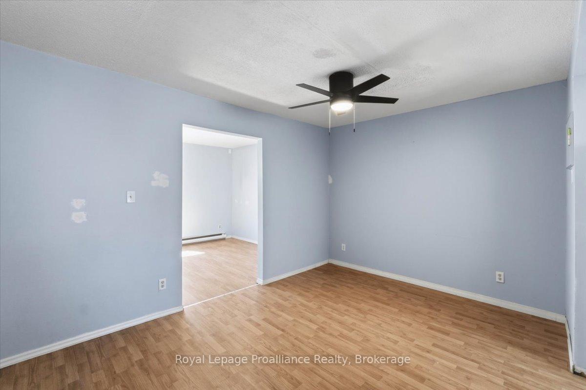 209 North Park Street G, Belleville — photo 5 of 5