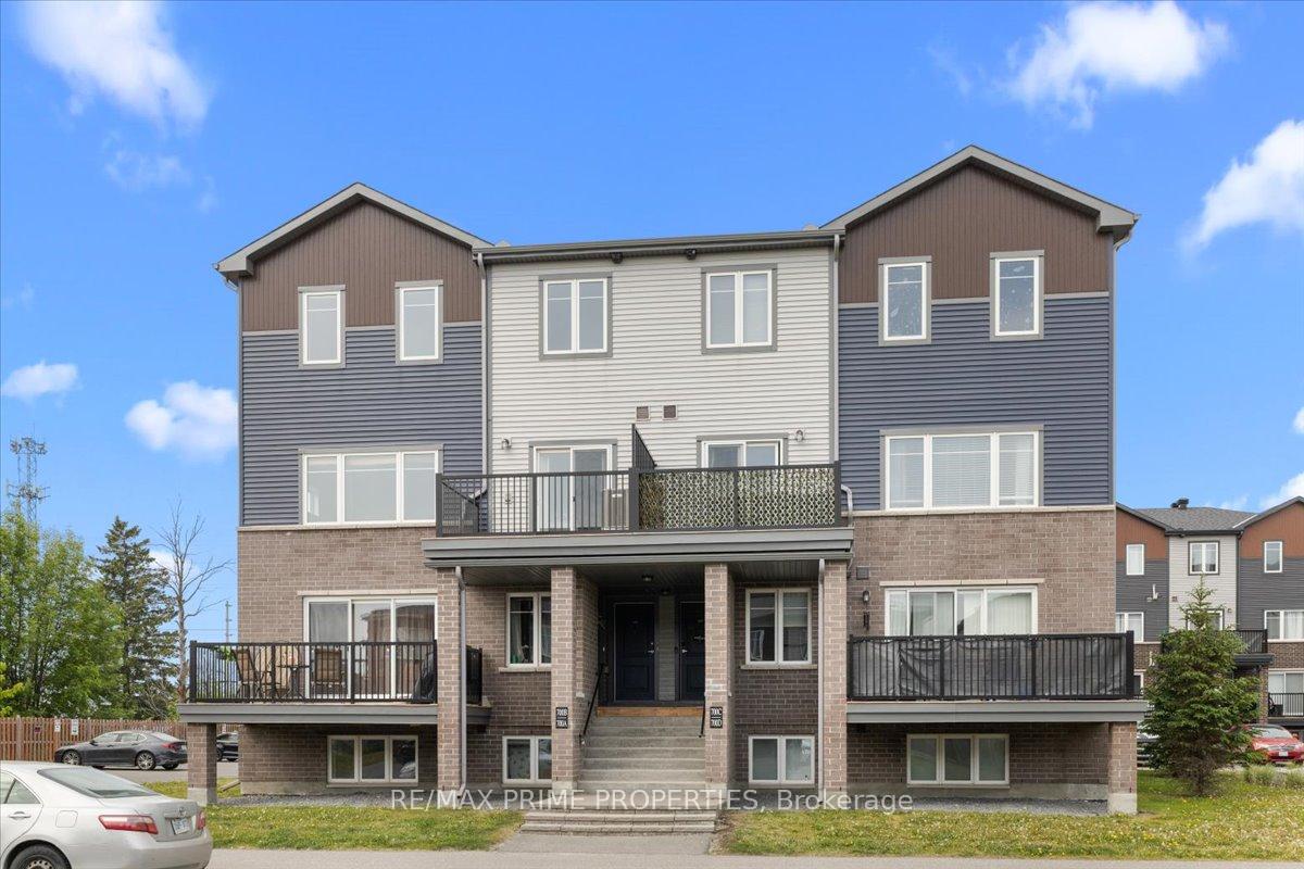 700B Amberwing Private E B, Orleans - Cumberland and Area, ON K4A 5H5 — Orleans - Cumberland and Area, Ontario