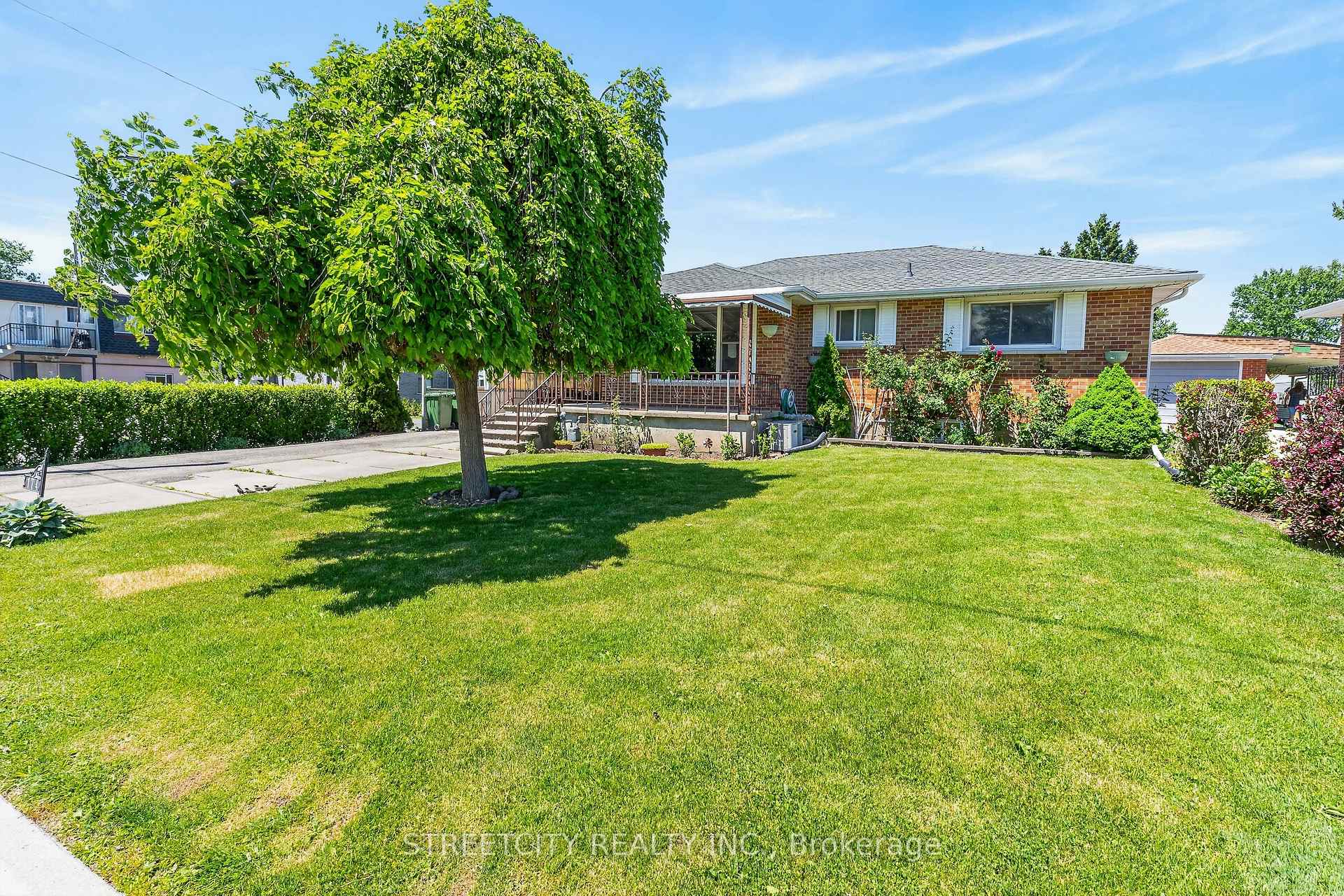 174 Myrtle Street, St. Thomas, ON N5R 2G9 — St. Thomas, Ontario