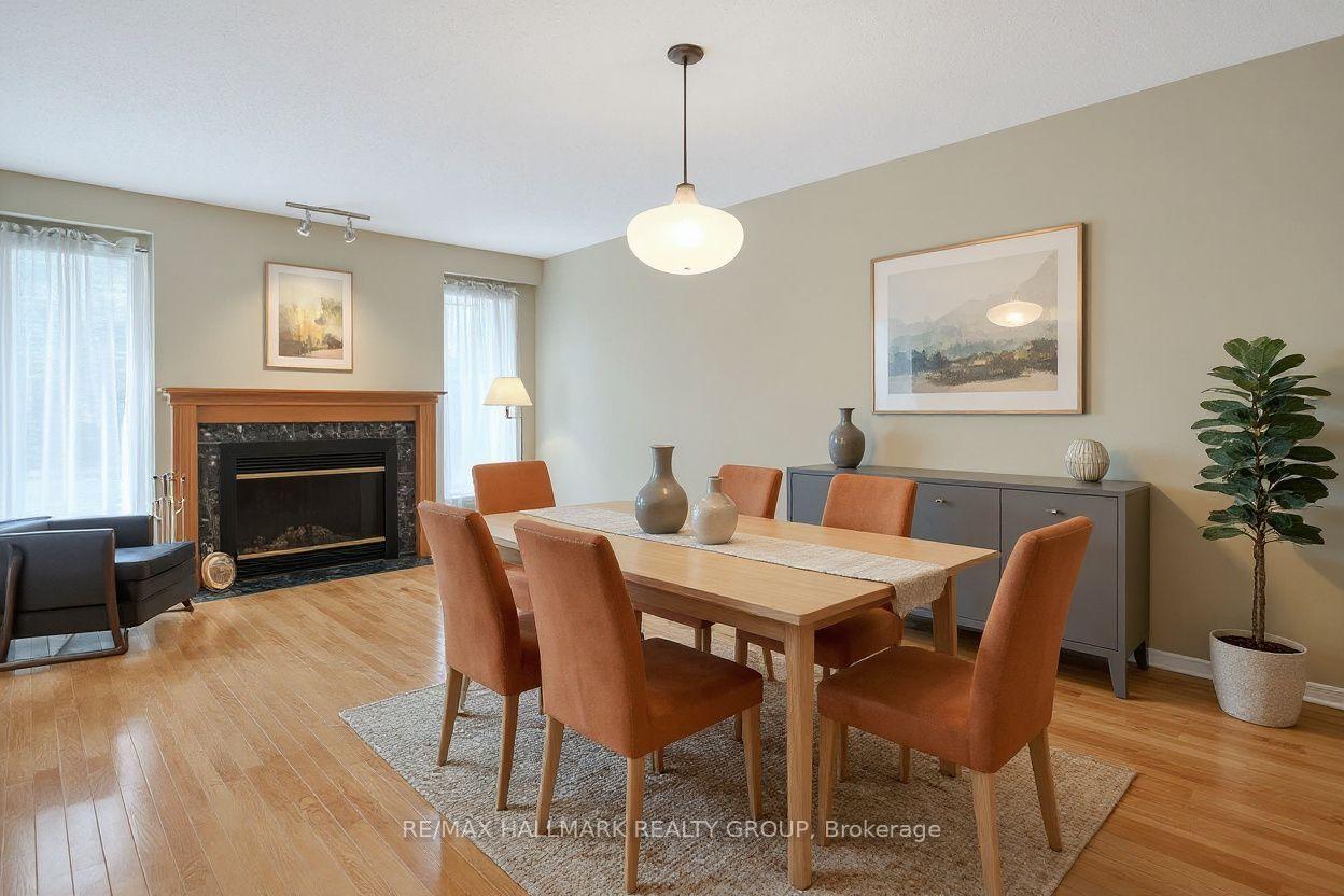 80 Scarlet Court, Hunt Club - South Keys and Area — photo 5 of 5