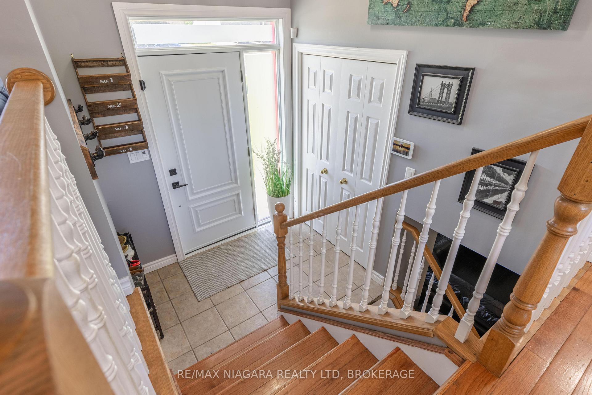 3482 Dominion Road, Fort Erie — photo 4 of 5