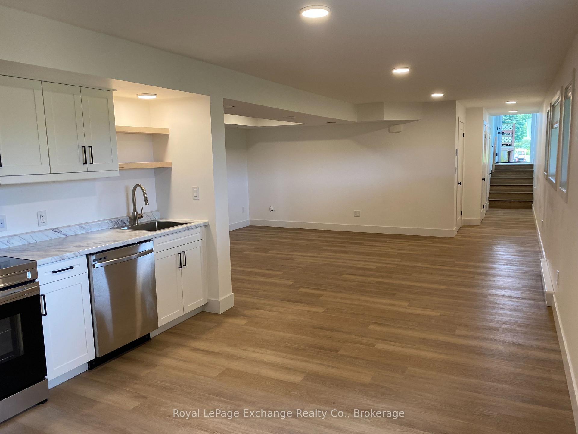 1338 Bruce Road 15 N/A, Brockton — photo 3 of 5