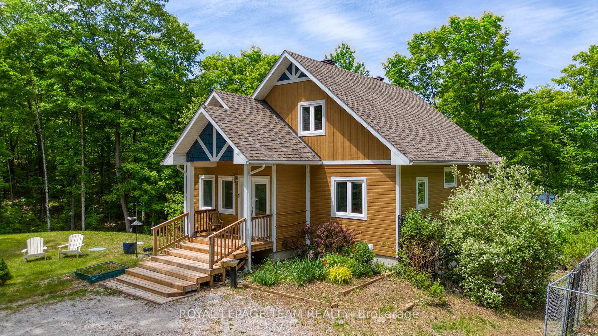 196 Silvery Lane, Tay Valley, ON K0H 2B0 — Tay Valley, Ontario