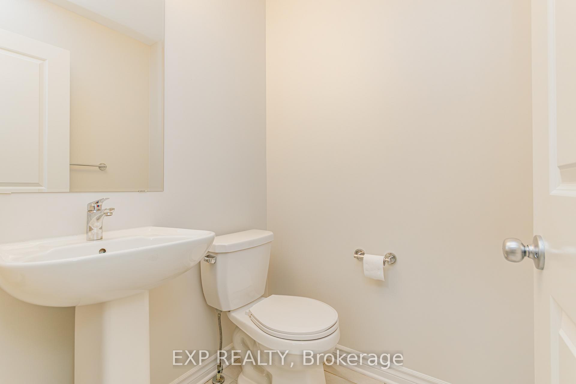 196 Angelonia Crescent, Blossom Park - Airport and Area — photo 4 of 5