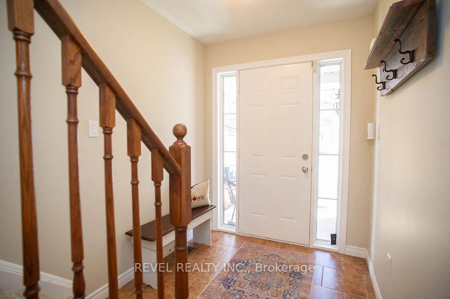 20 McConkey Crescent 67, Brantford — photo 3 of 5