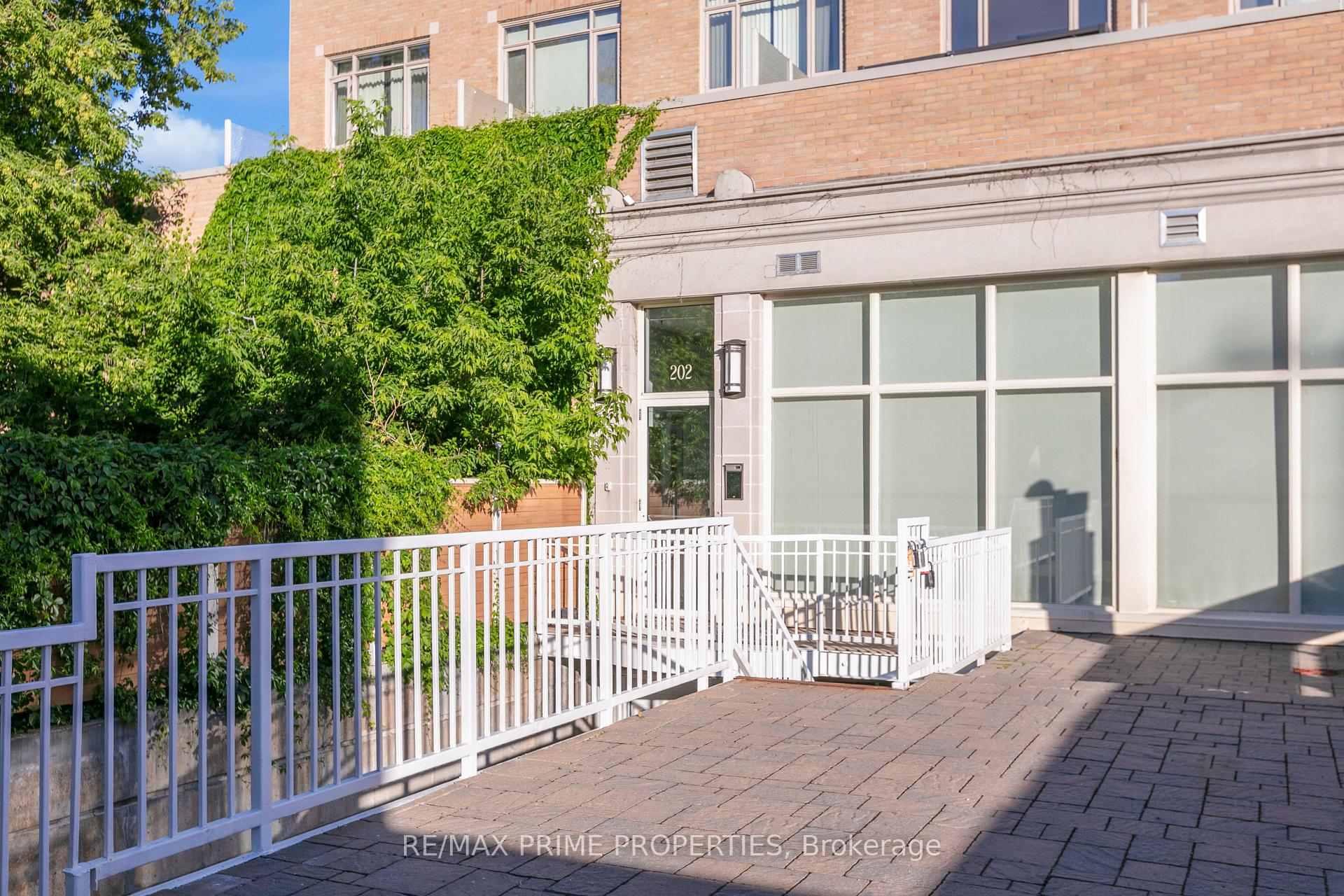 202 ST PATRICK Street 10, Lower Town - Sandy Hill, ON K1N 5K3 — Lower Town - Sandy Hill, Ontario