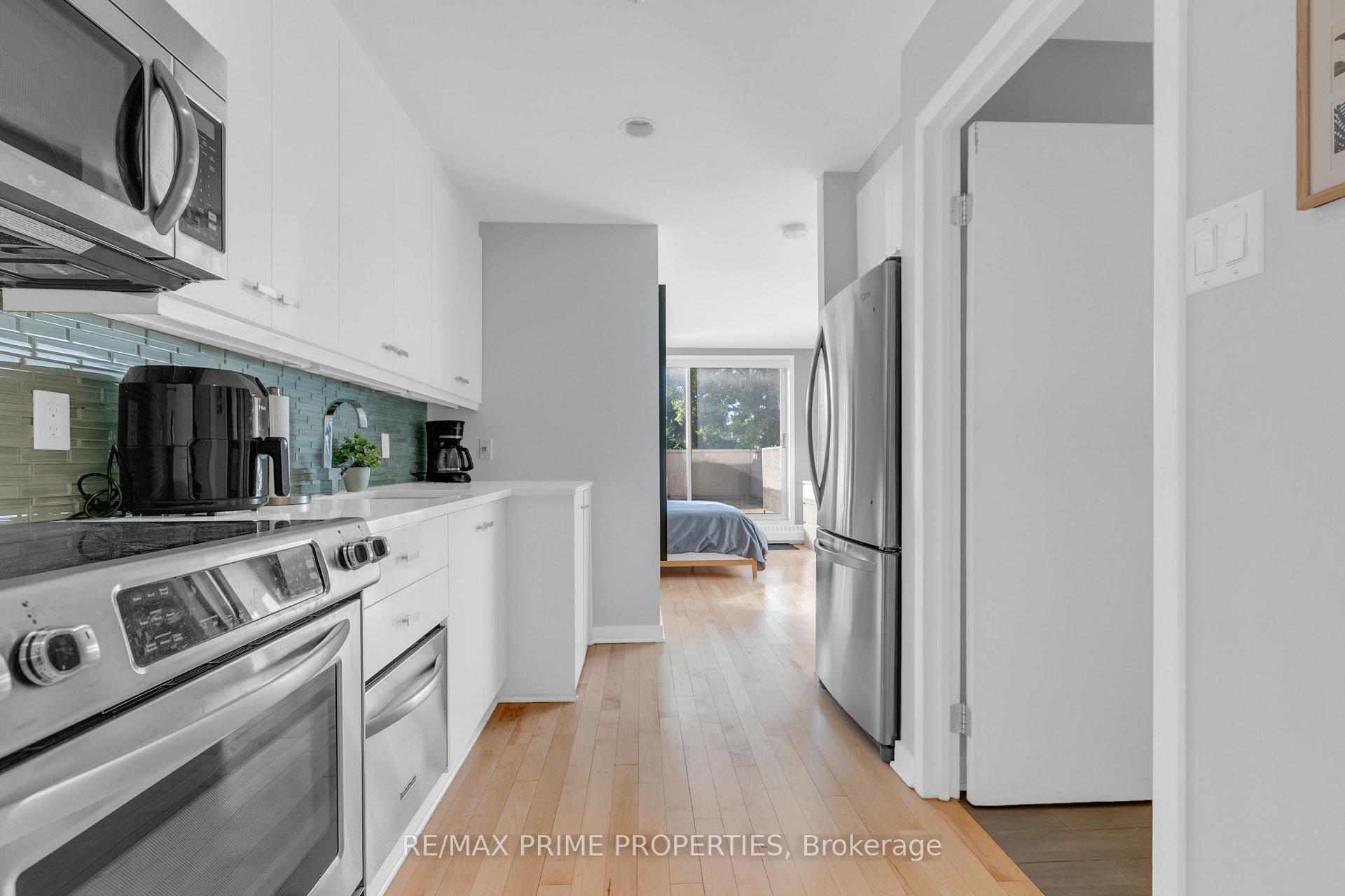 202 ST PATRICK Street 10, Lower Town - Sandy Hill — photo 2 of 5