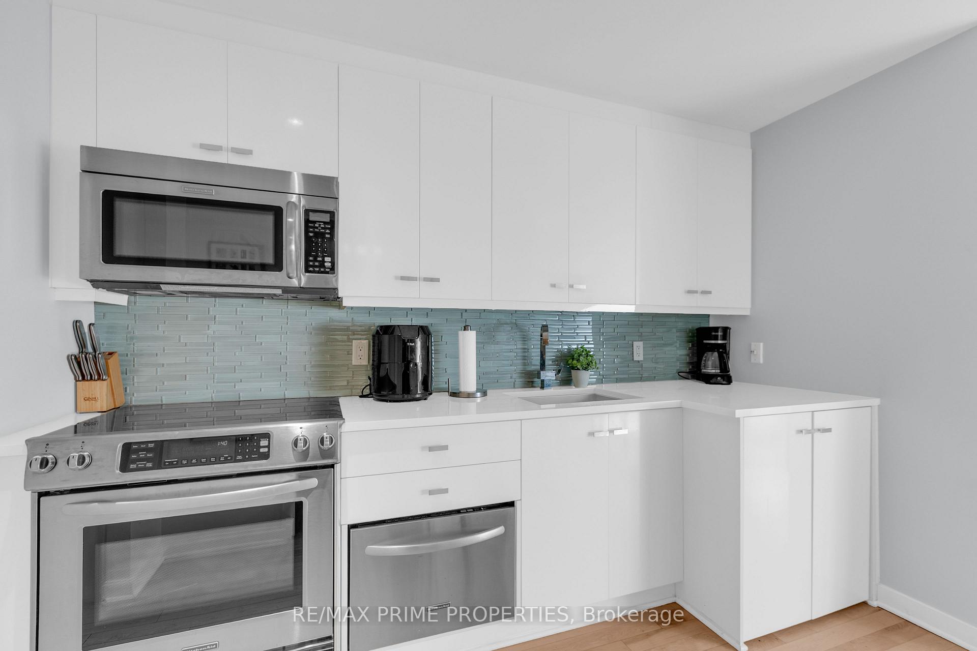 202 ST PATRICK Street 10, Lower Town - Sandy Hill — photo 4 of 5