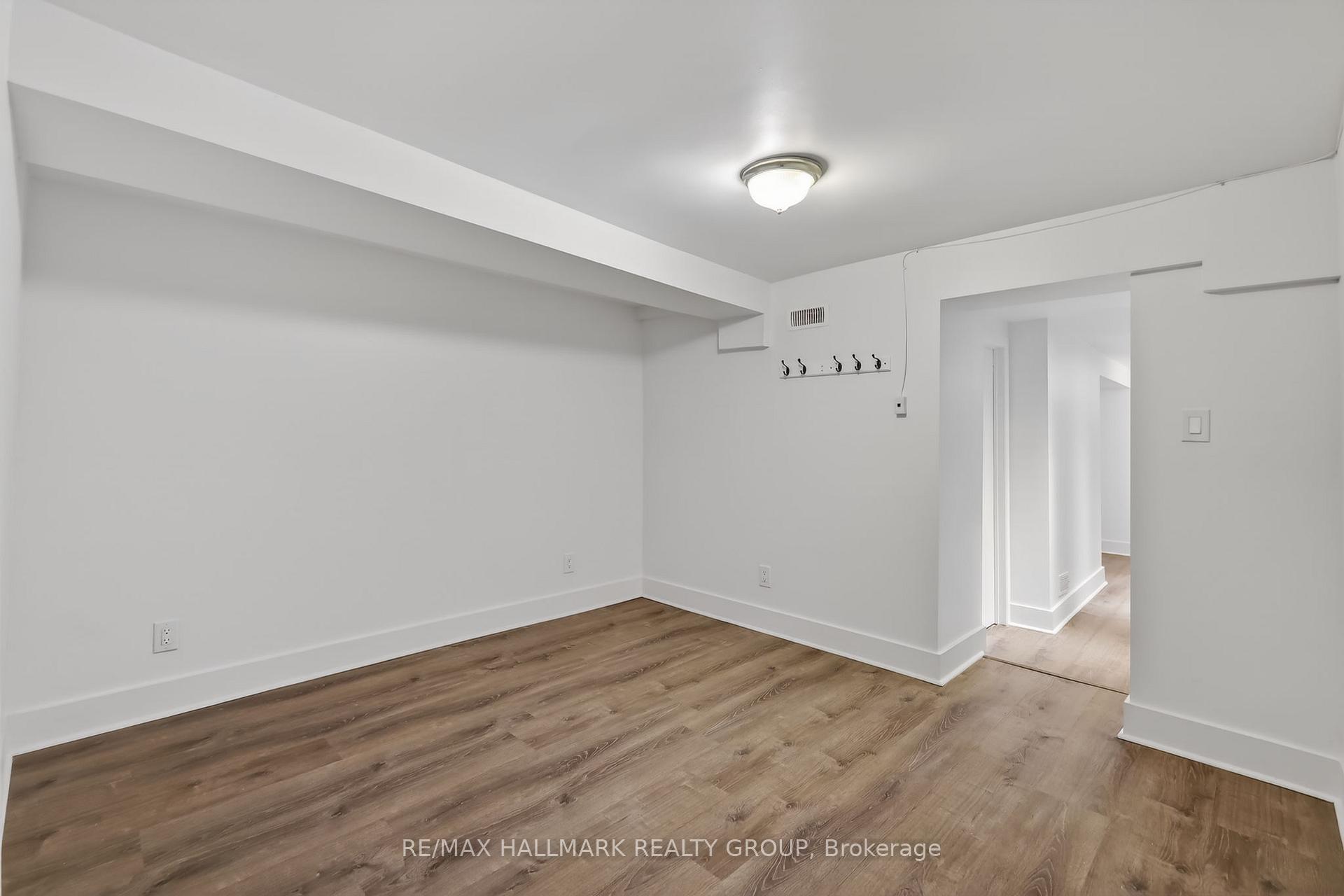 50 Aylmer Avenue, Glebe - Ottawa East and Area — photo 3 of 5