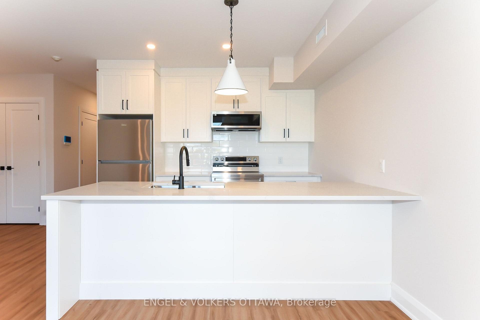 35 Monk Street 6, Glebe - Ottawa East and Area — photo 4 of 5
