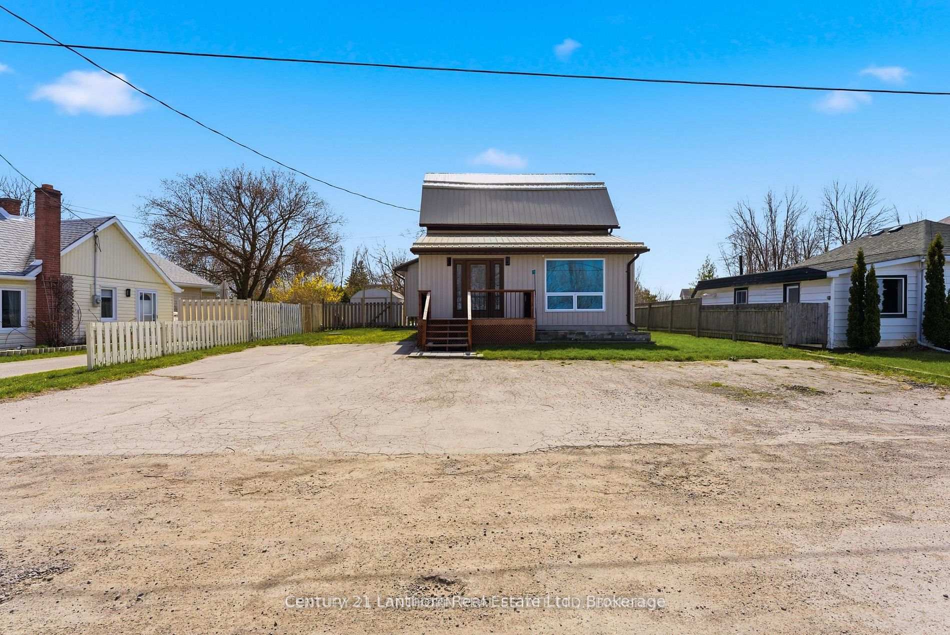 115 Ridley Street, Prince Edward County — photo 2 of 5