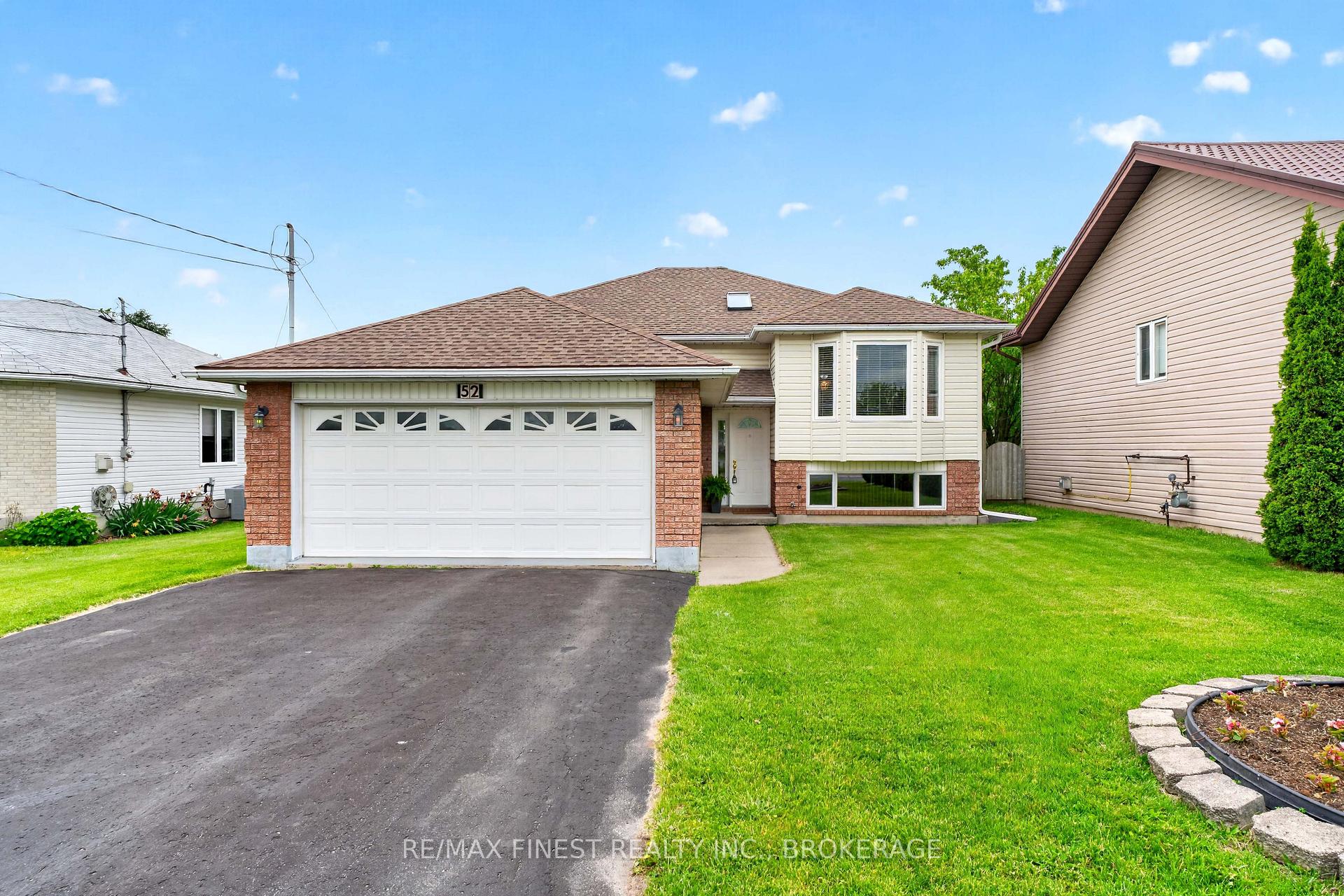 52 Johnson Street, Prince Edward County — photo 2 of 5
