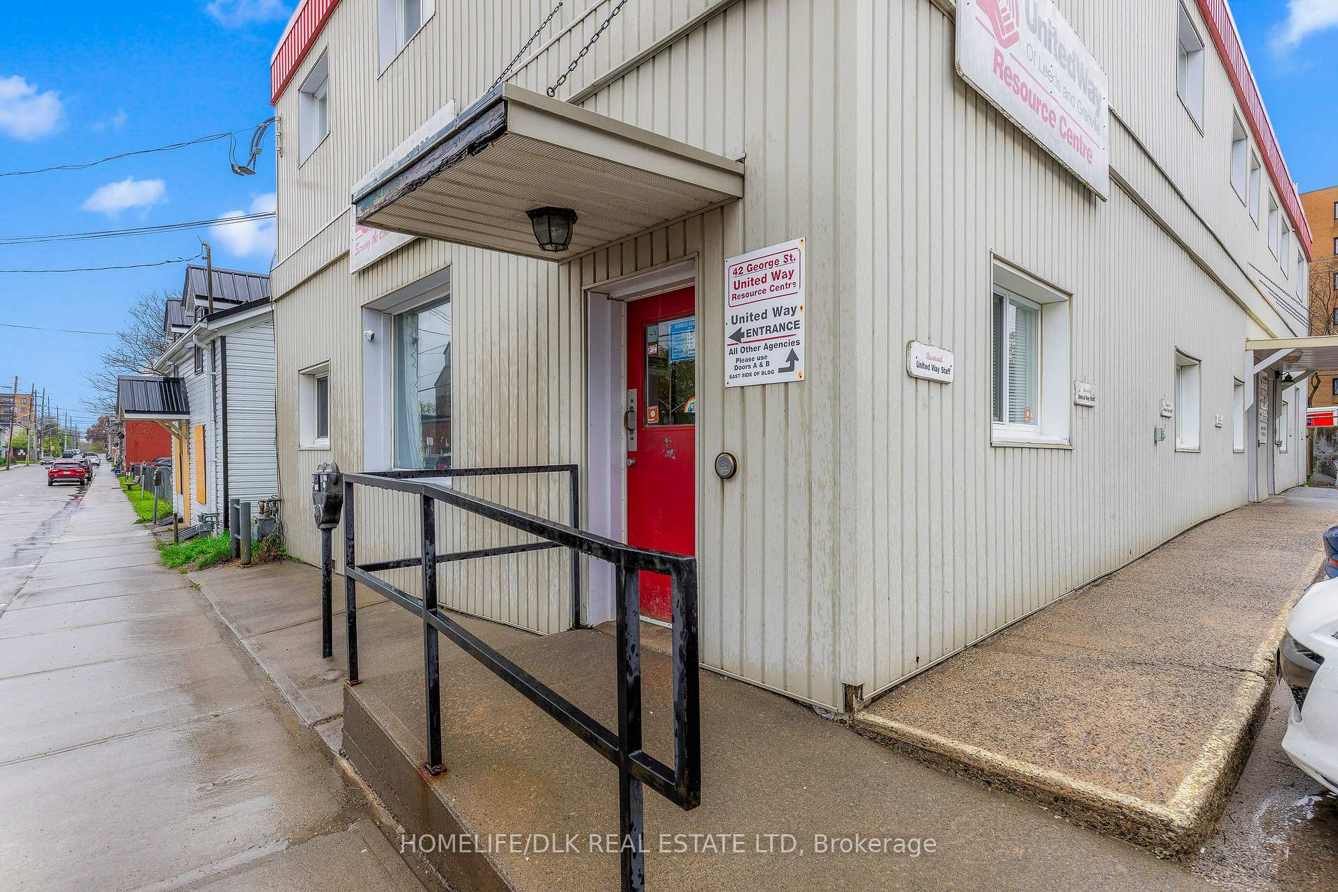 42 George Street, Brockville — photo 4 of 5