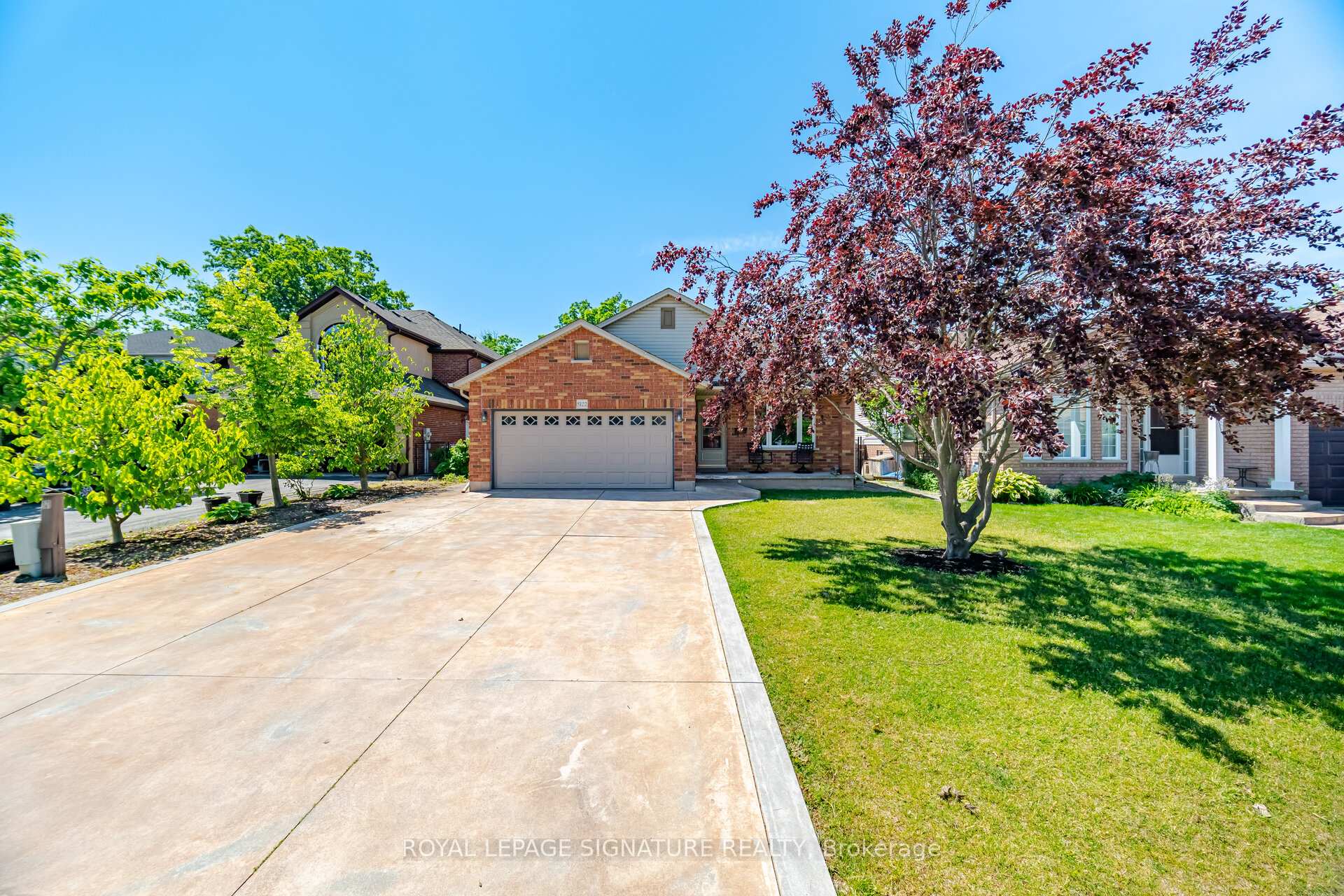 5122 Meadowood Lane, Lincoln — photo 2 of 5