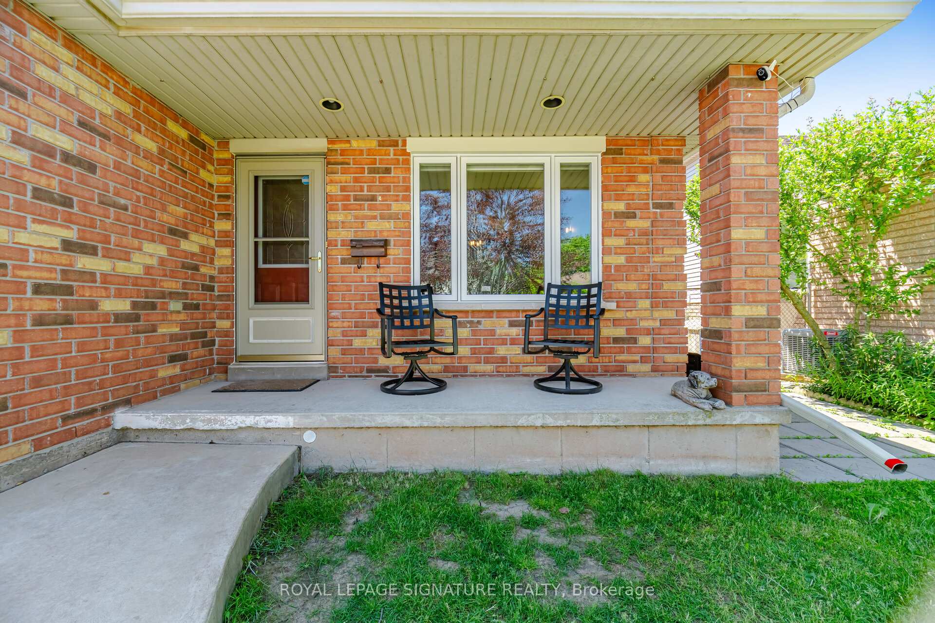 5122 Meadowood Lane, Lincoln — photo 5 of 5