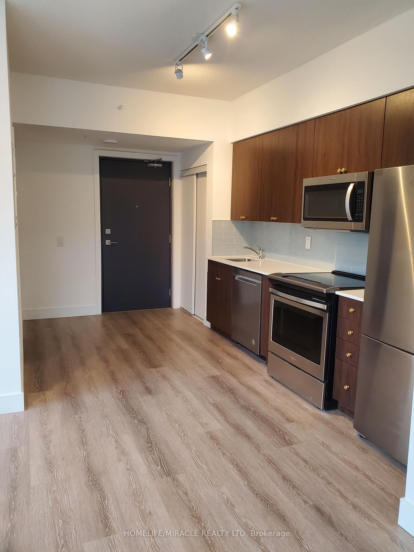 1 Wellington Street 219, Brantford — photo 2 of 5