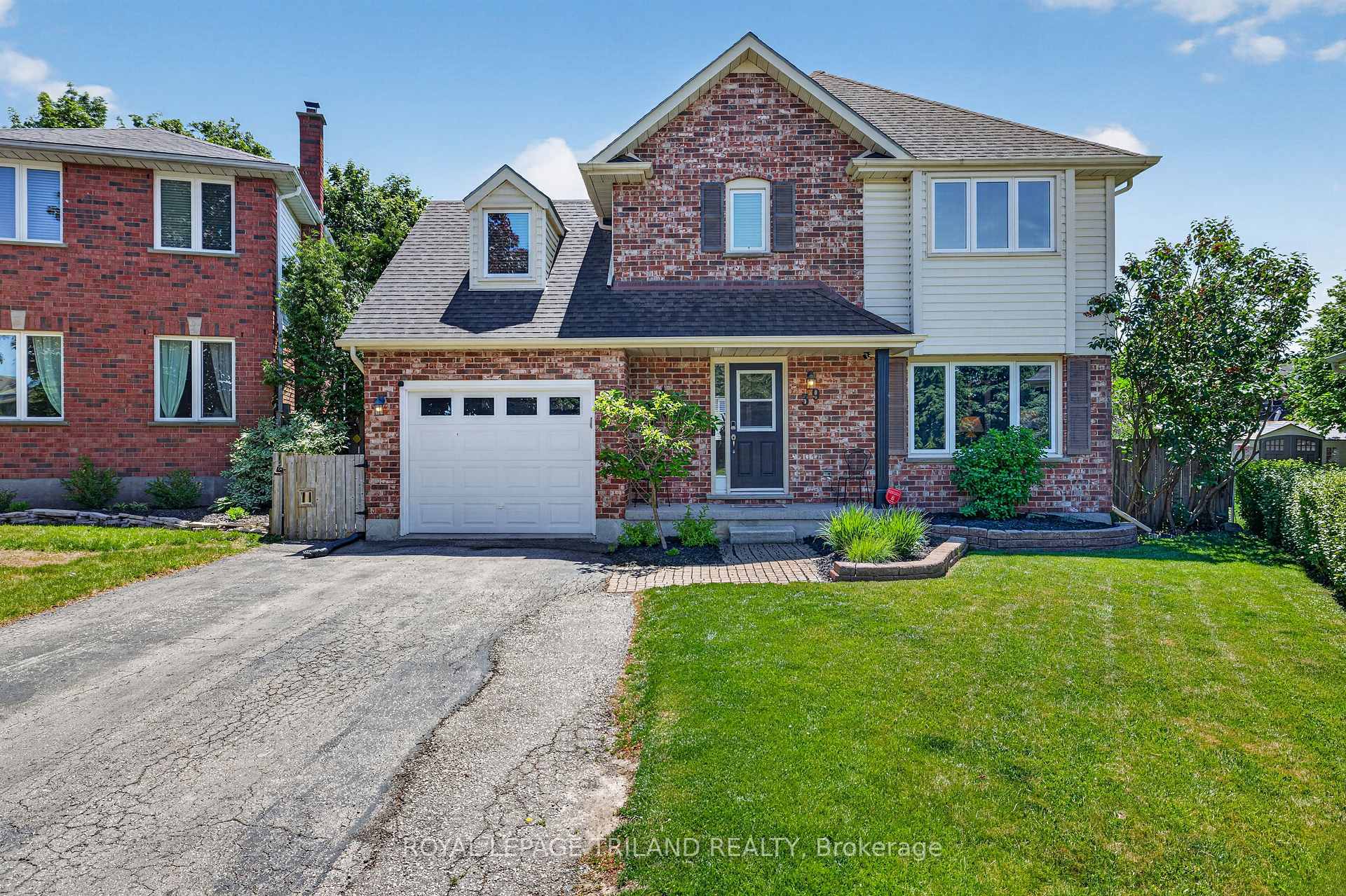 39 Hitch Crescent, St. Thomas — photo 2 of 5