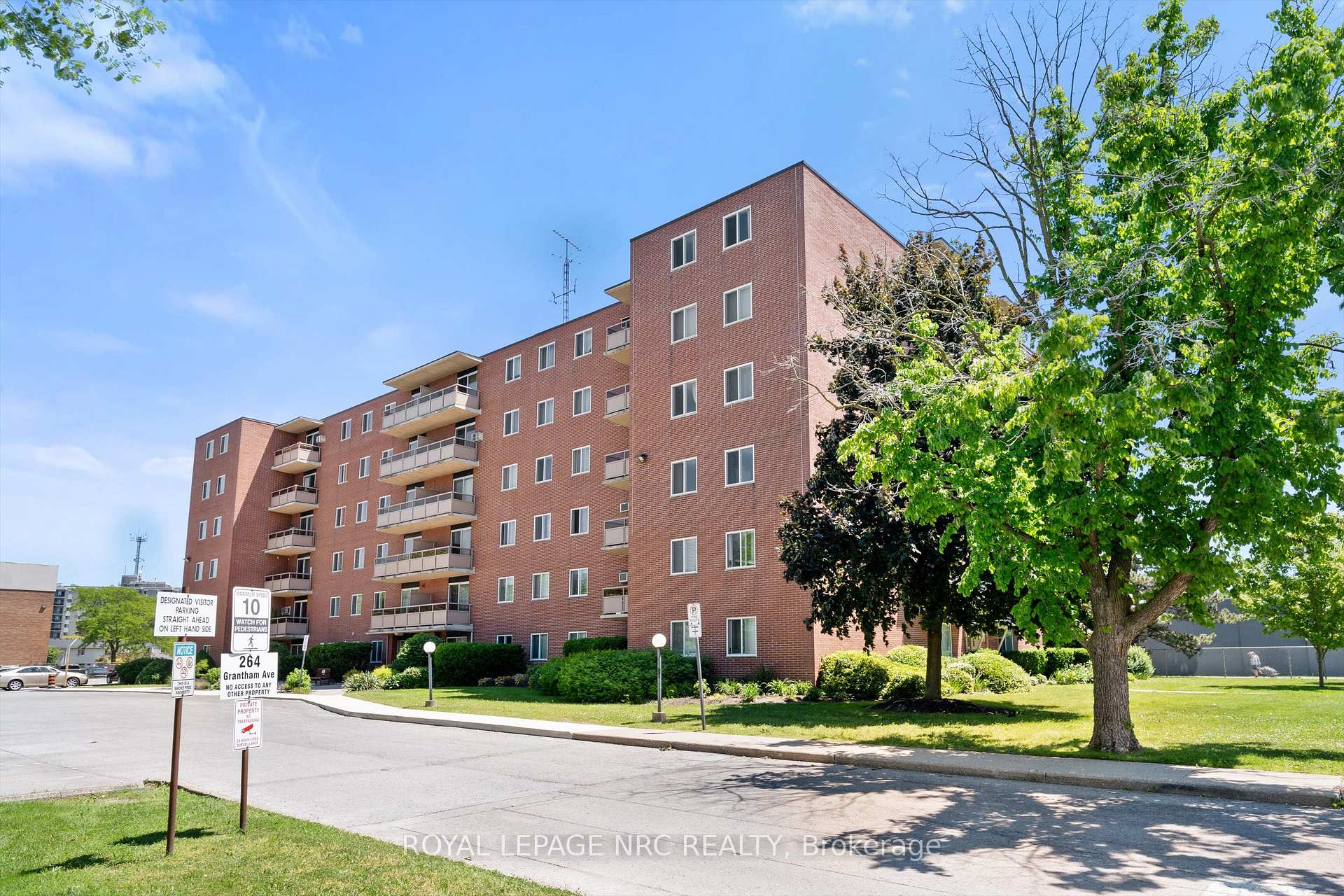 264 Grantham Avenue 501, St. Catharines, ON L2P 3H1