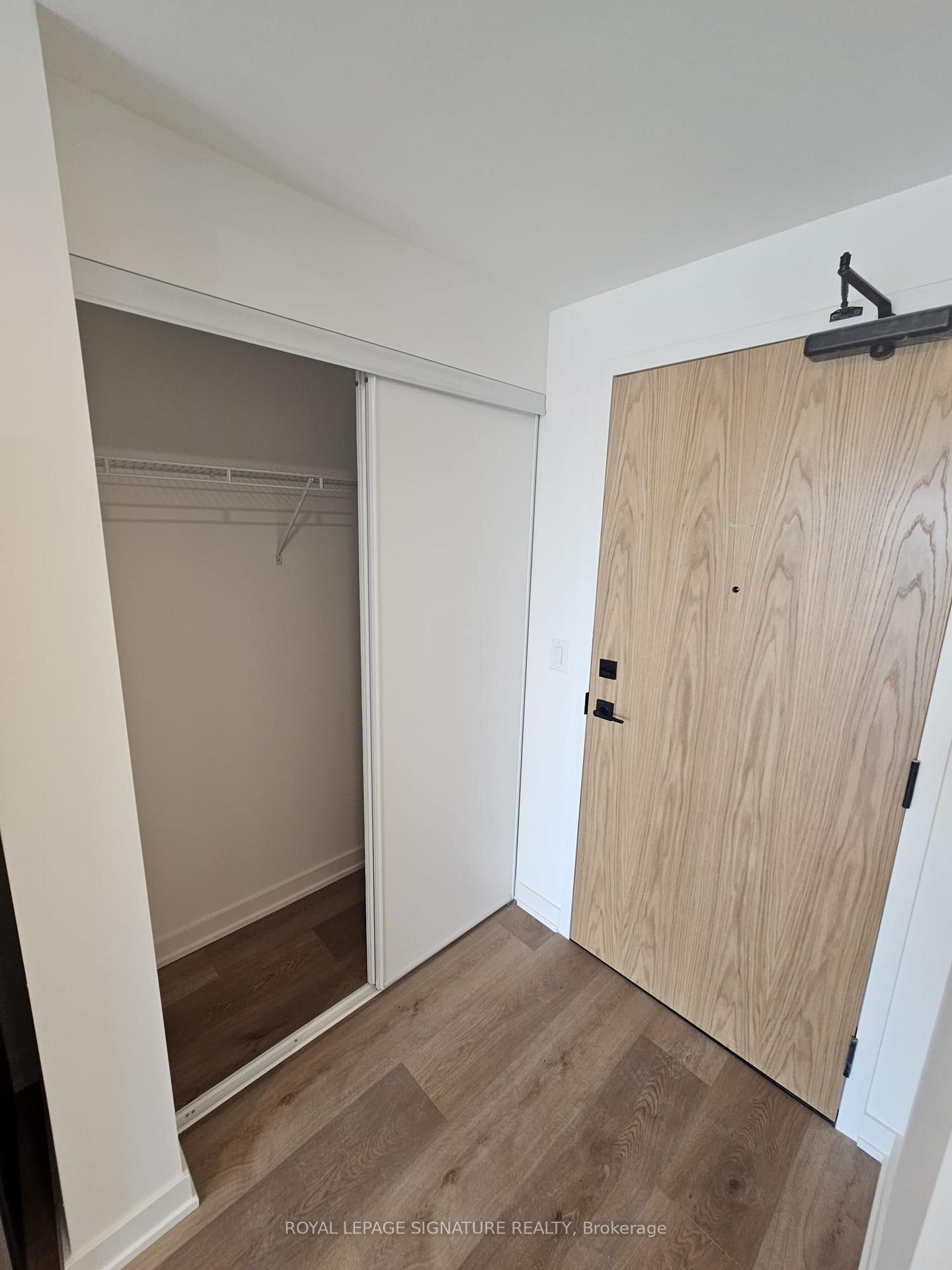 33 Erie Avenue 610, Brantford — photo 4 of 5