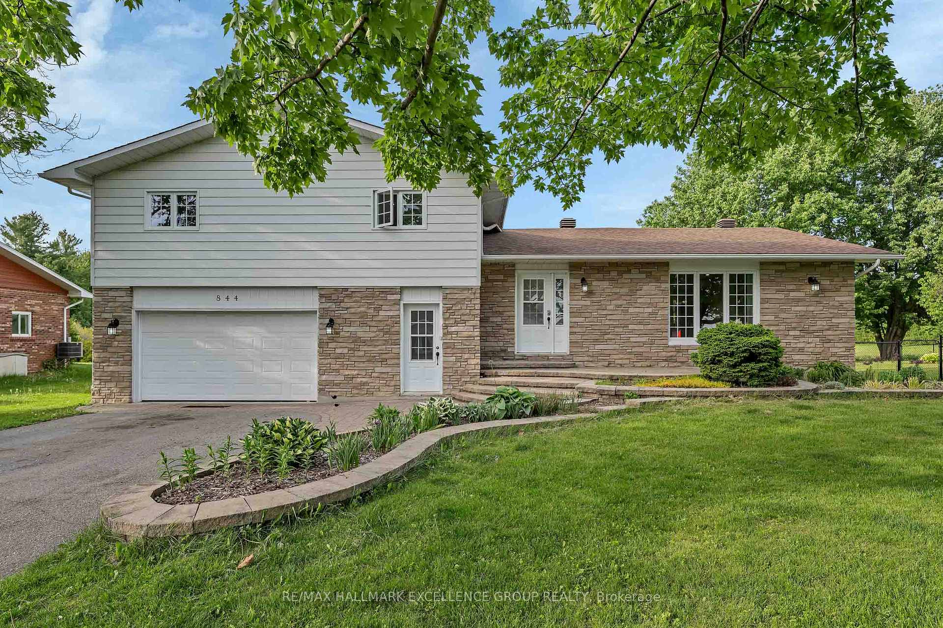 844 Principale Street, Casselman, ON K0A 1M0