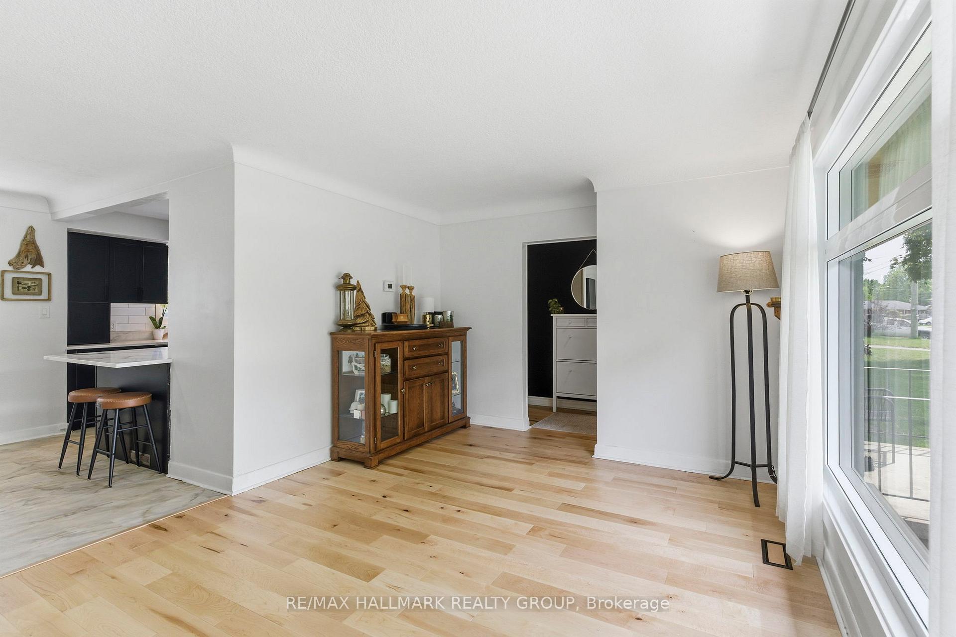37 Brookview Crescent, Brockville — photo 4 of 5
