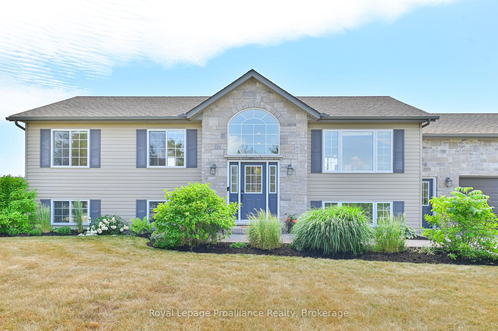 3471 County 3 Road, Prince Edward County — photo 4 of 5