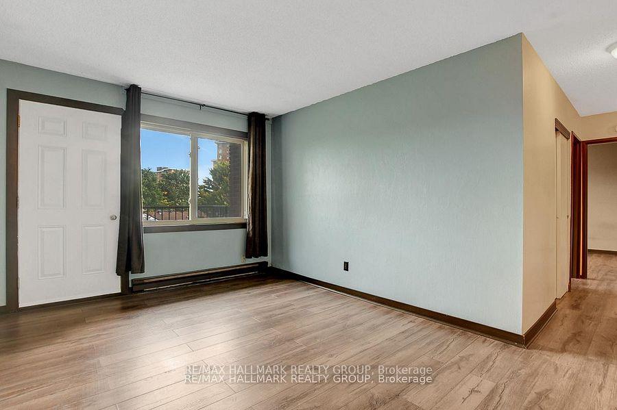 2041 Arrowsmith Drive 401C, Beacon Hill North - South and Area — photo 5 of 5