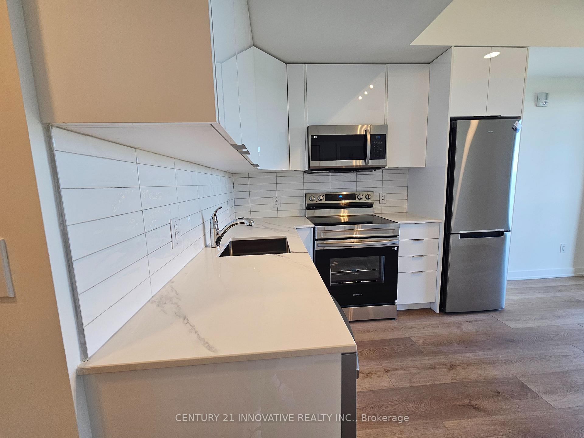 33 Erie Avenue 702, Brantford — photo 4 of 5
