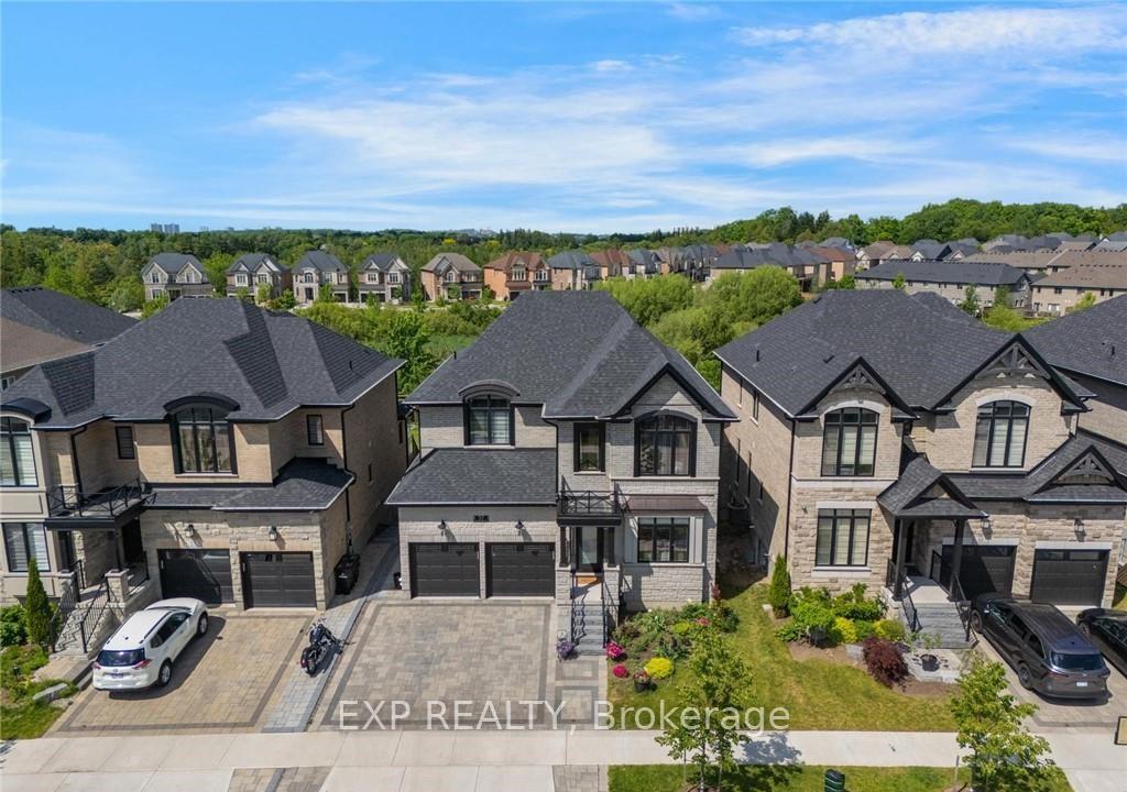 57 HOLLYBROOK Trail, Kitchener, ON N2R 0M5