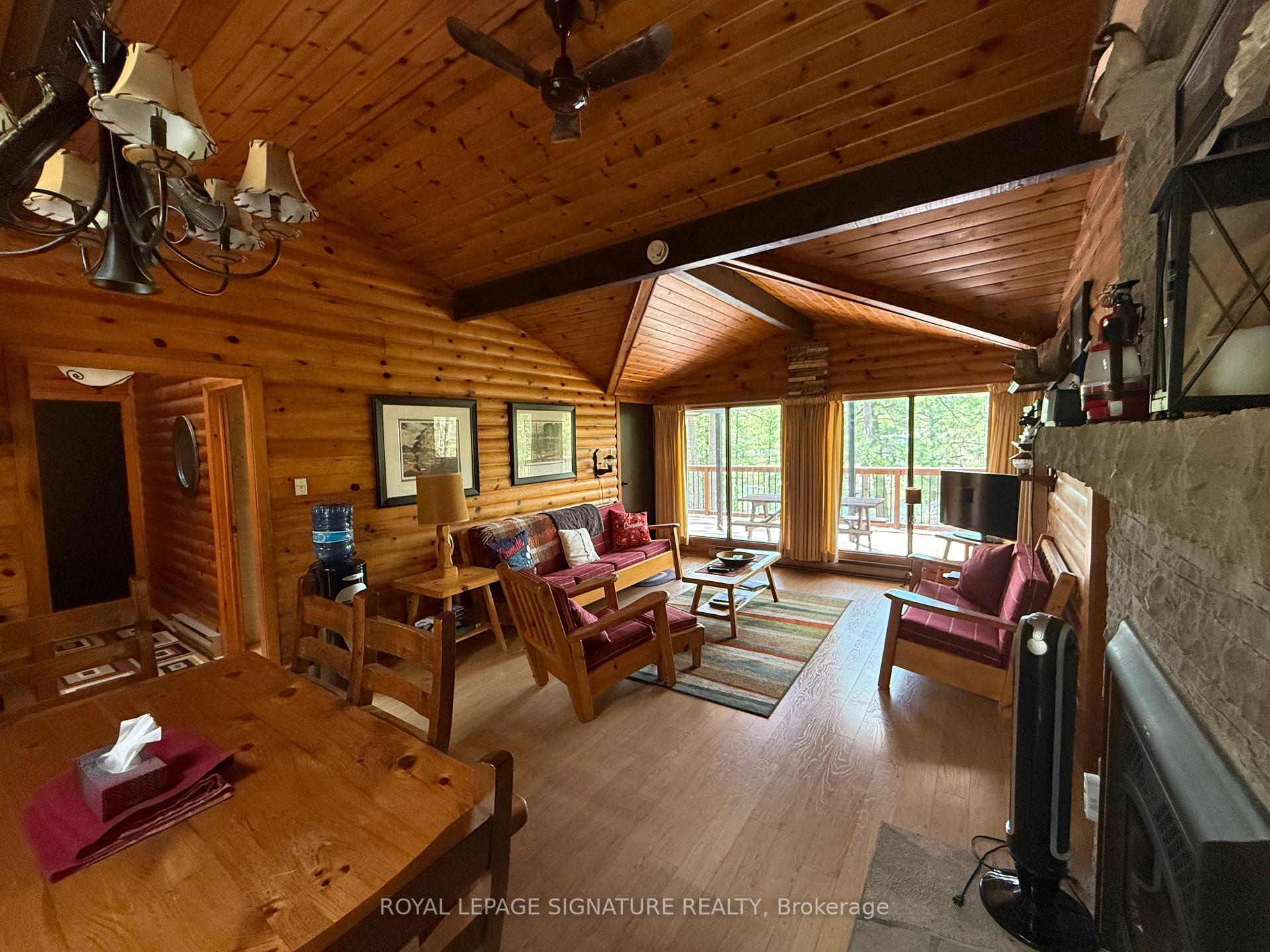 1743 North Muldrew Lake Road, Gravenhurst, ON P1P 1R2