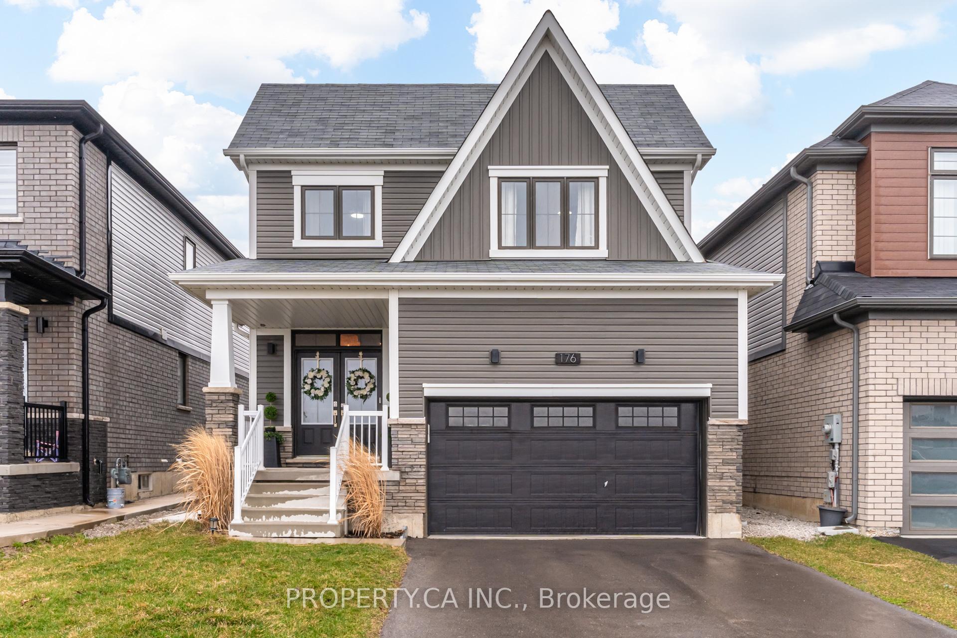 176 Whithorn Crescent, Haldimand, ON N3W 0G7