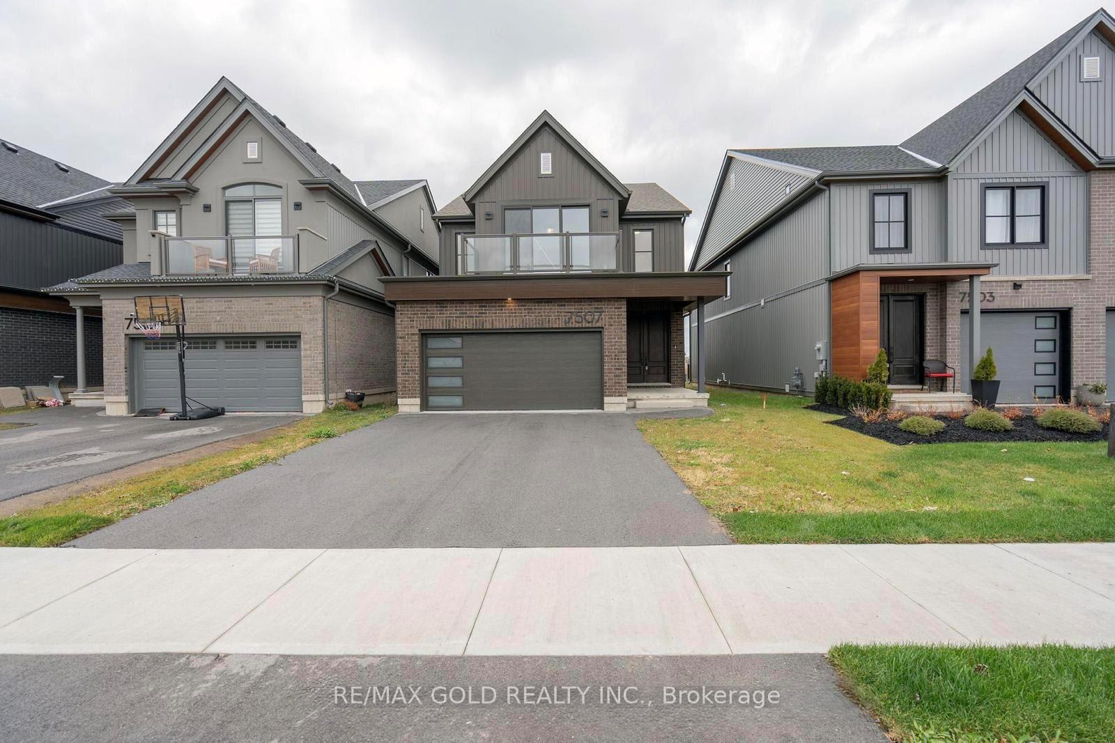 7507 Splendour Drive, Niagara Falls, ON L2H 2Y6