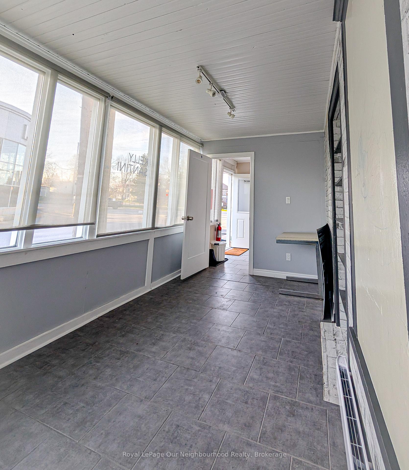 1 Lake Street B, Prince Edward County — photo 4 of 5