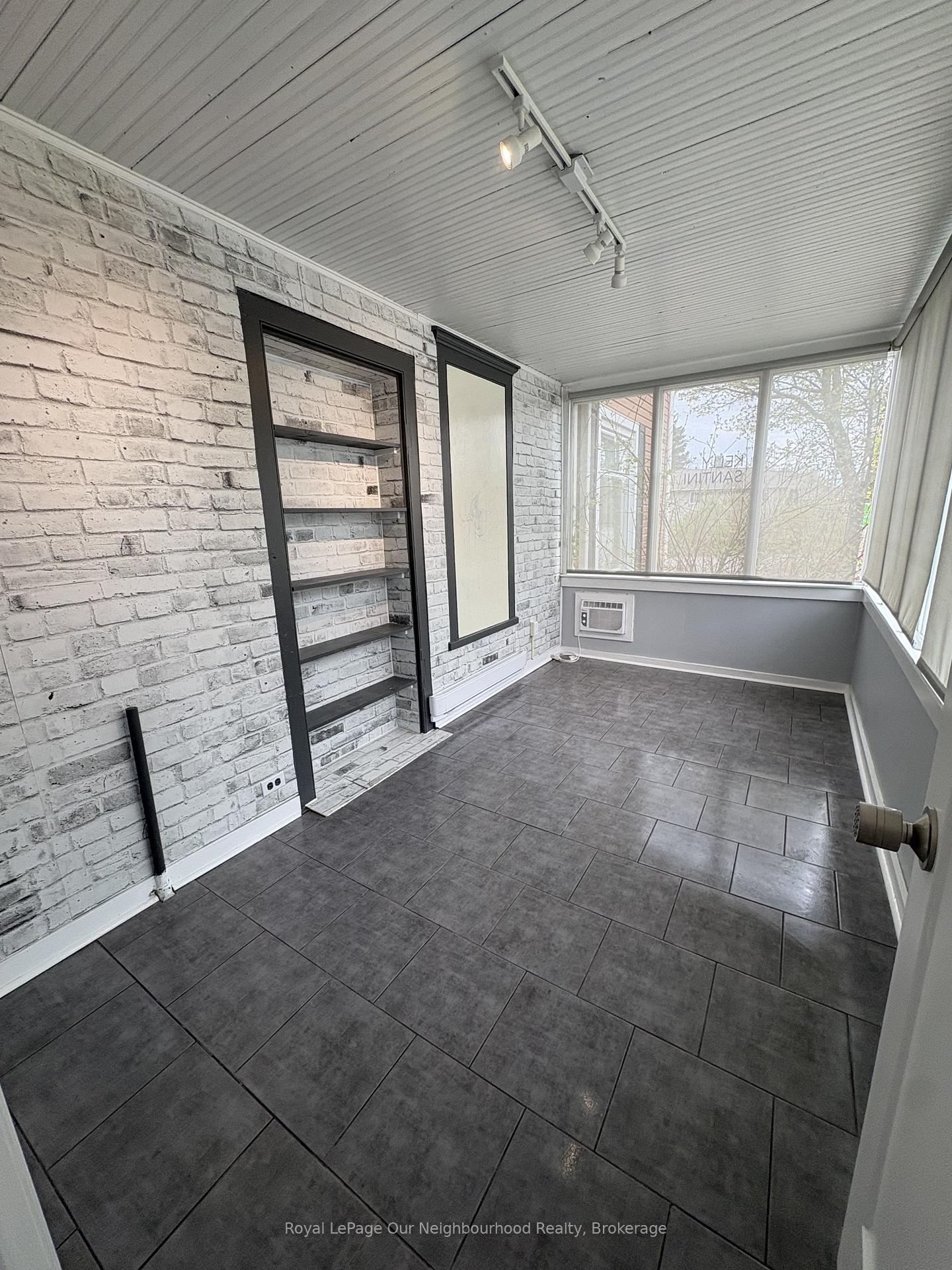1 Lake Street B, Prince Edward County — photo 5 of 5