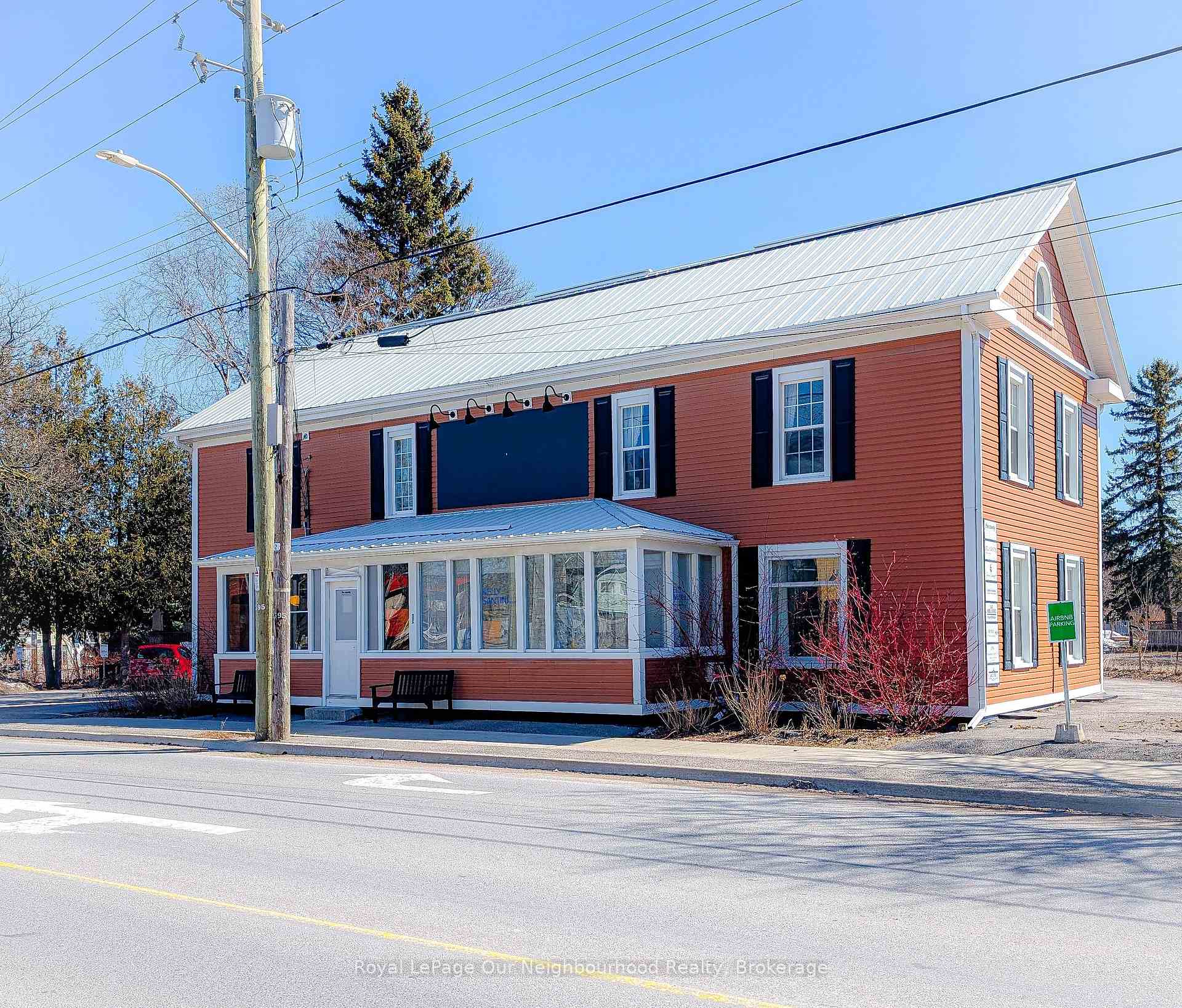 1 Lake Street A, Prince Edward County, ON K0K 2T0 — Prince Edward County, Ontario