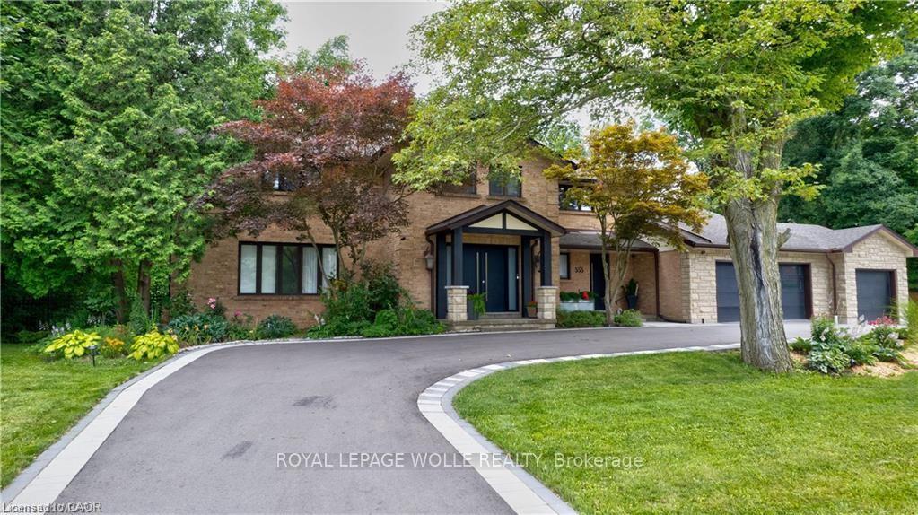 355 Edgehill Drive, Kitchener, ON N2P 2C8