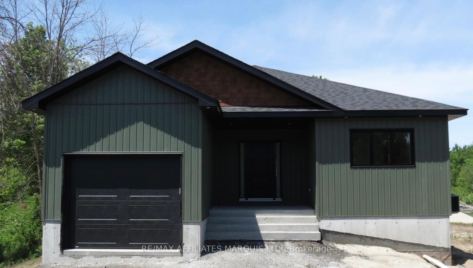 2542 Macgregor Drive, South Glengarry, ON K0C 1E0 — South Glengarry, Ontario