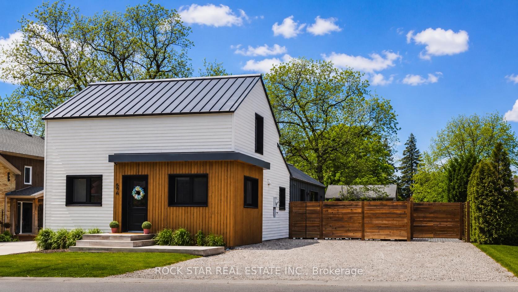 596 Arkell Road, Puslinch, ON N0B 1C0
