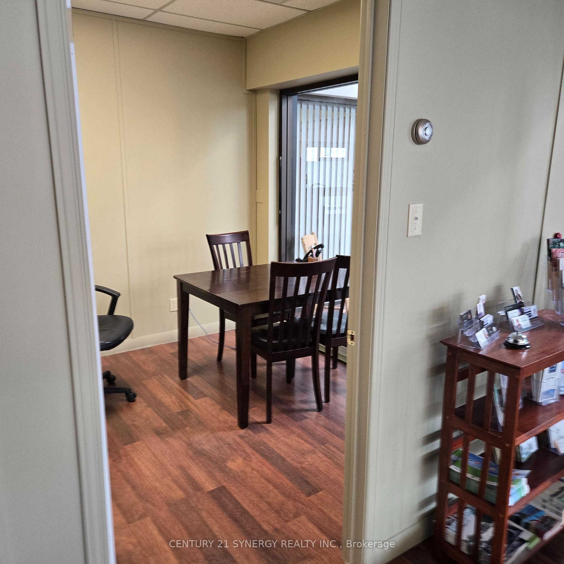 23 Beckwith Street N 203, Smiths Falls — photo 3 of 5