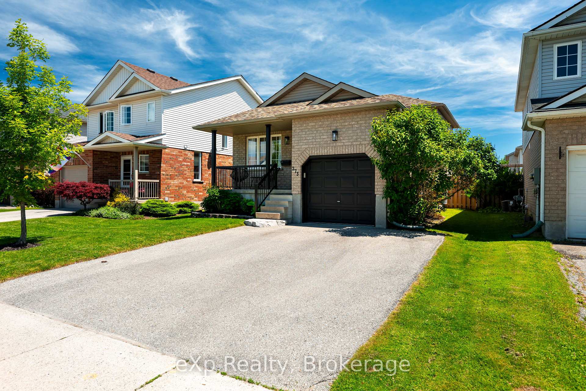 273 Millburn Boulevard, Centre Wellington — photo 3 of 5