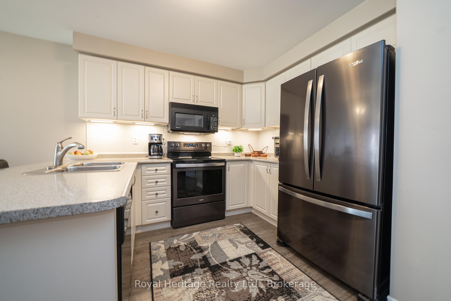 862 Emery Way, Peterborough — photo 4 of 5