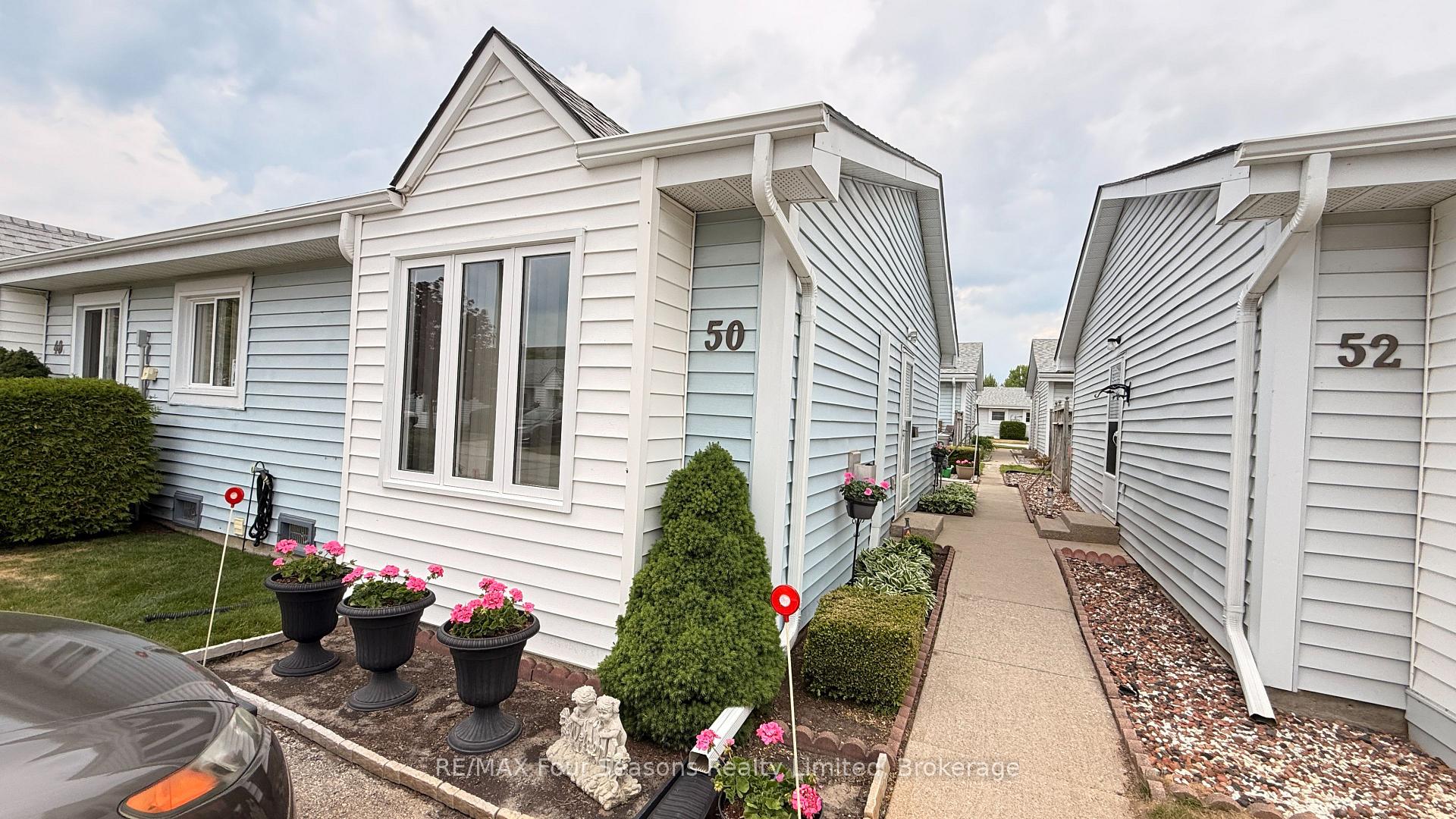 303 Waterloo Street 50, Saugeen Shores — photo 2 of 5