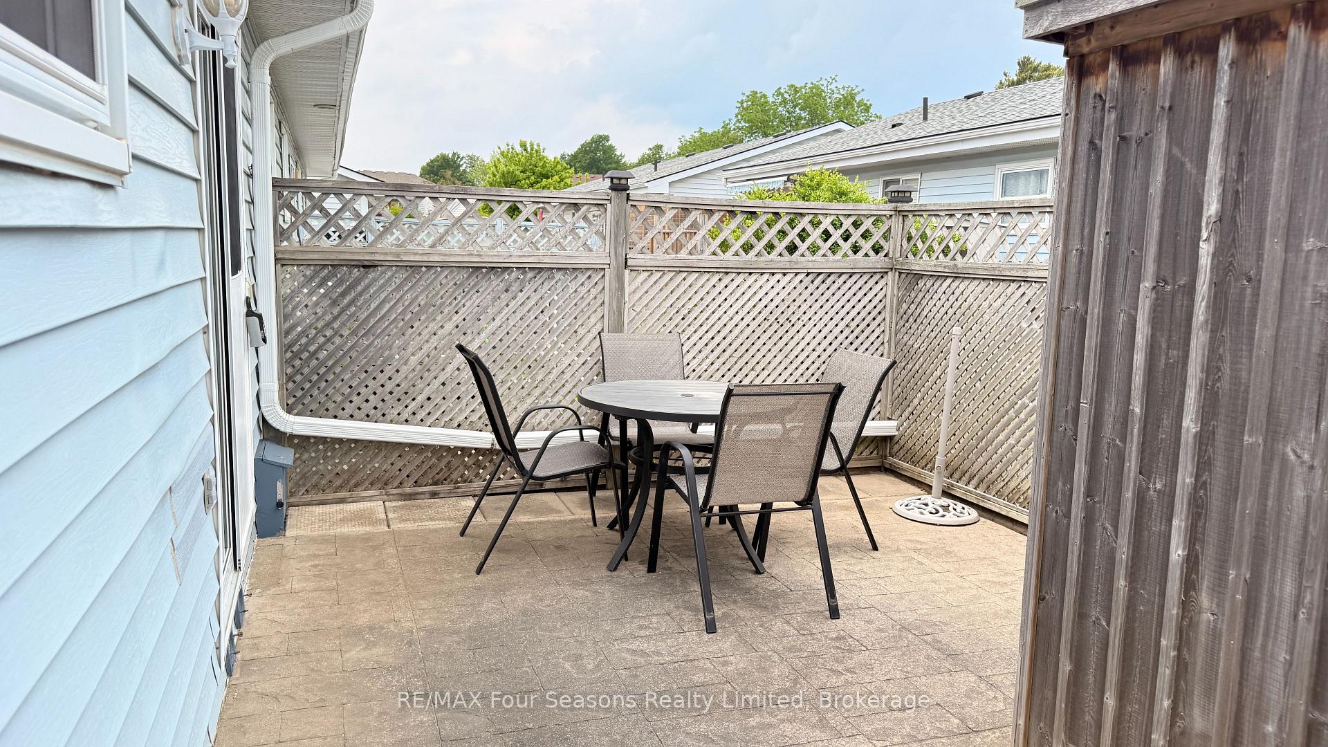 303 Waterloo Street 50, Saugeen Shores — photo 5 of 5