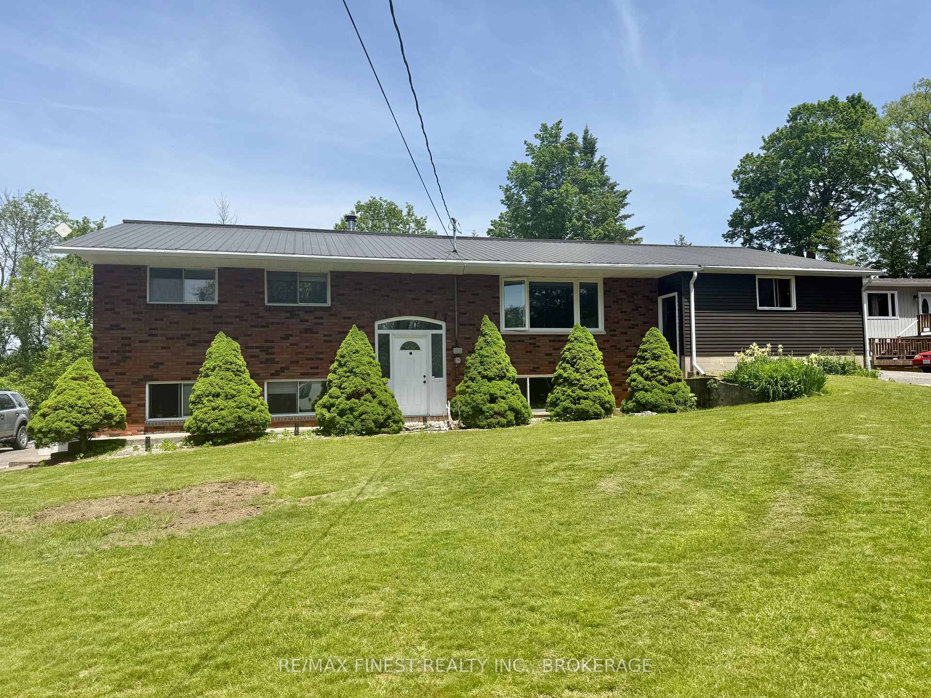 4333 Maple Drive, Frontenac, ON K0H 2W0