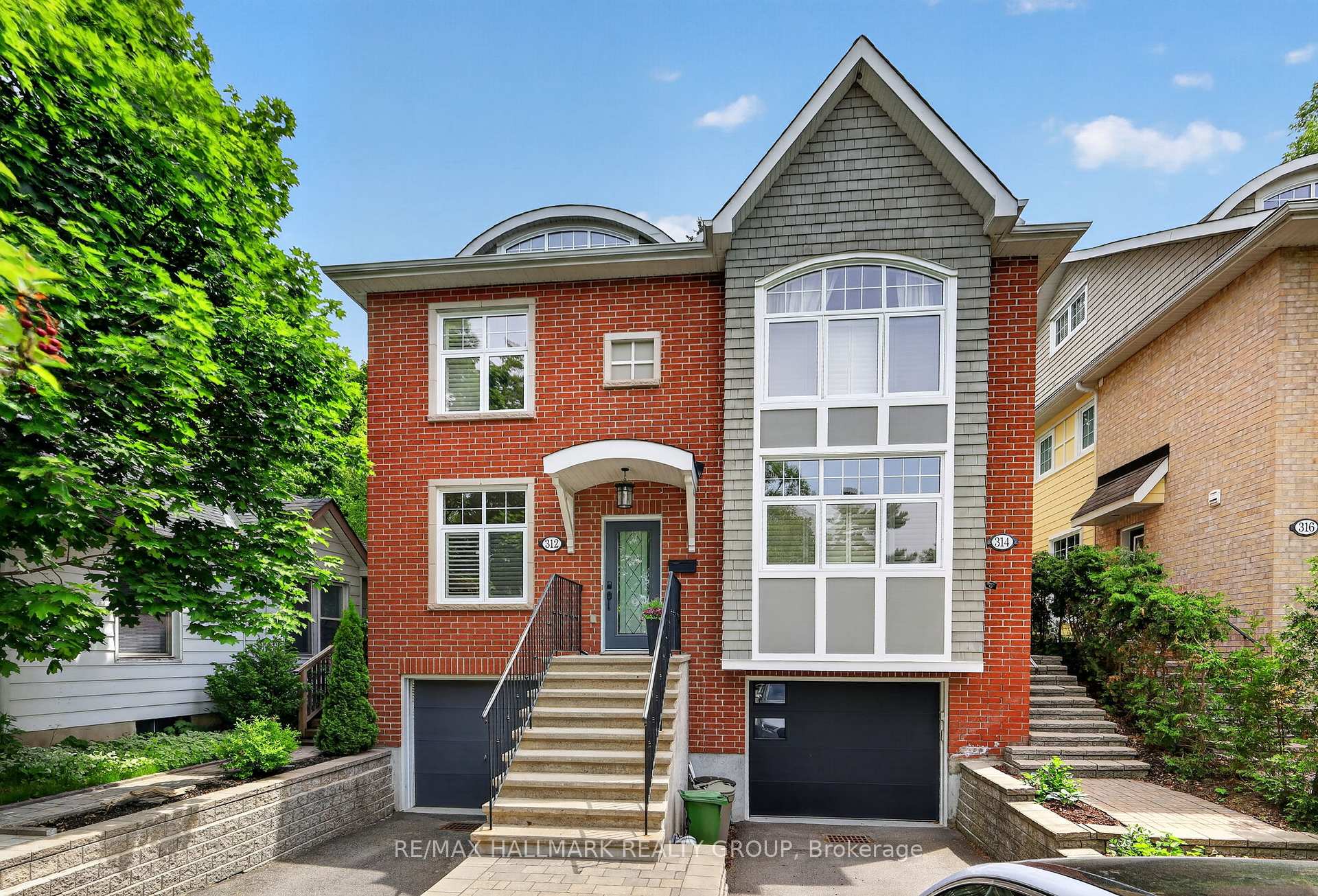 312 Iona Street, Westboro - Hampton Park, ON K1Z 7B9