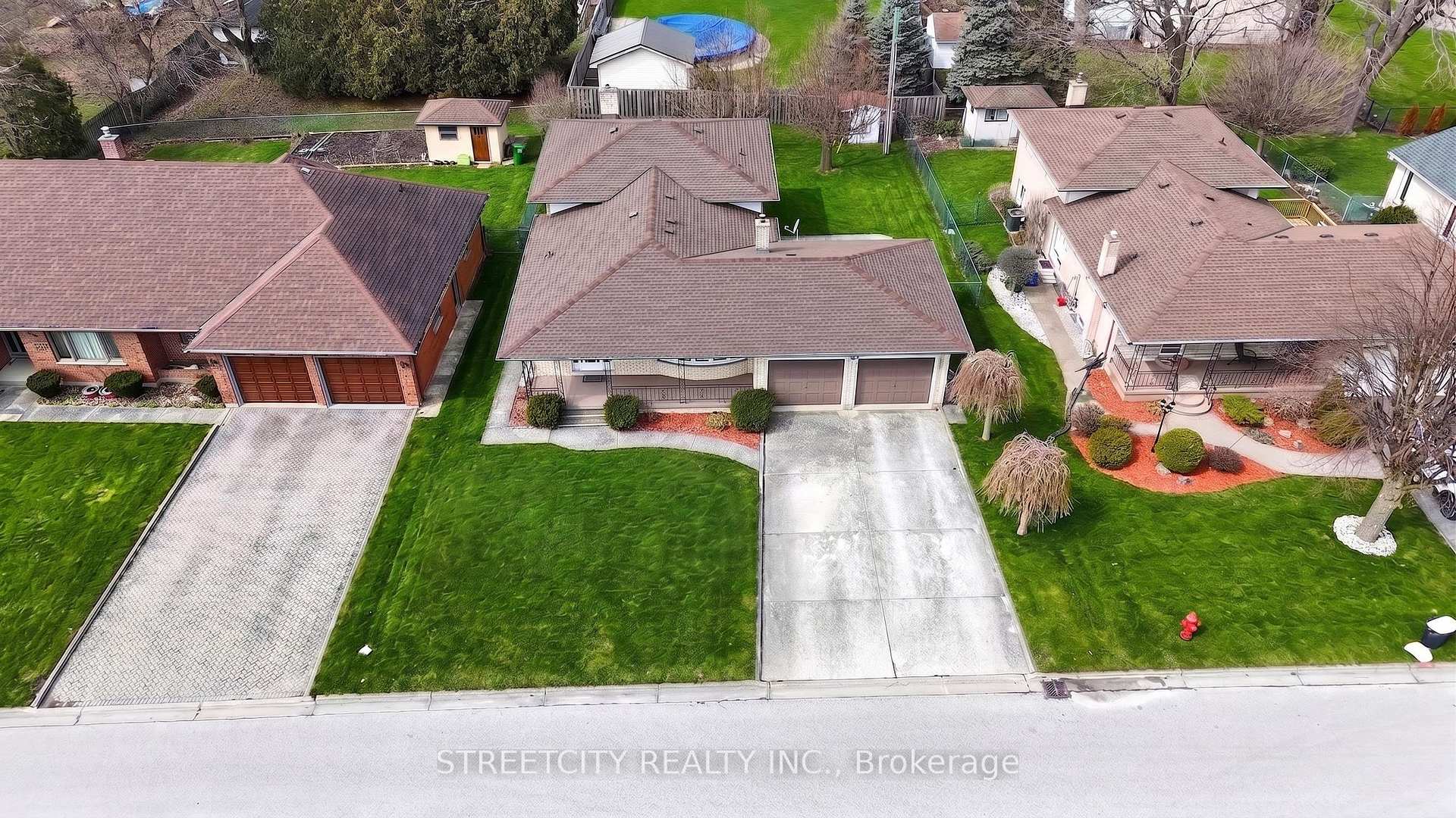 5 Mc Larty Drive, St. Thomas, ON N5R 5J7 — St. Thomas, Ontario