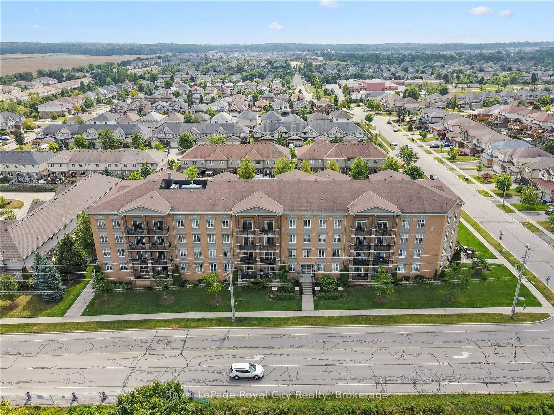 2 Colonial Drive 403, Guelph, ON N1L 0K8