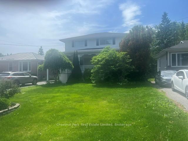 11 Auburn Street, Belleville, ON K8P 2N1